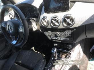 Mercedes B-klasse B (W246/W242), Hatchback, 2011 / 2018 1.6 B-180 BlueEFFICIENCY Turbo 16V picture 8