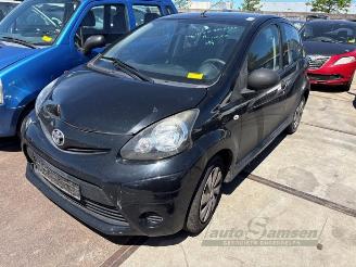  Toyota Aygo Aygo (B10), Hatchback, 2005 / 2014 1.0 12V VVT-i 2013/7