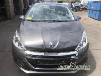 Peugeot 208 208 I (CA/CC/CK/CL), Hatchback, 2012 / 2019 1.2 Vti 12V PureTech 82 picture 2