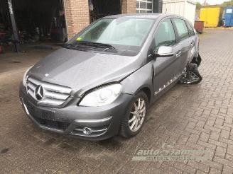 Autoverwertung Mercedes B-klasse B (W245), Hatchback, 2005 / 2011 1.7 B-180 16V 2010/6