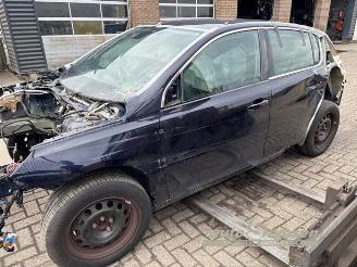 Dezmembrări autoturisme Peugeot 308 308 (L3/L8/LB/LH/LP), Hatchback 5-drs, 2013 / 2021 1.2 12V e-THP PureTech 110 2016/7