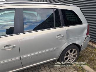 Opel Zafira Zafira (M75), MPV, 2005 / 2015 2.2 16V Direct Ecotec picture 4