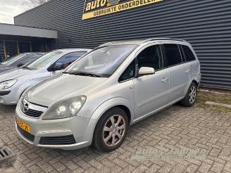 Opel Zafira Zafira (M75), MPV, 2005 / 2015 2.2 16V Direct Ecotec picture 3