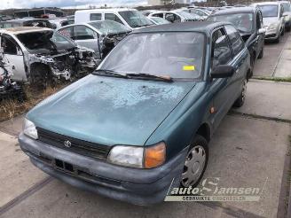 Vrakbiler auto Toyota Starlet Starlet (EP8/NP8), Hatchback, 1989 / 1996 1.3 Friend,XLi 12V 1993/2
