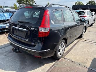 Hyundai I-30 i30 Crosswagon (WWH), Combi, 2007 / 2012 1.4 CVVT 16V picture 3
