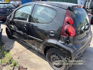 Peugeot 107 107, Hatchback, 2005 / 2014 1.0 12V picture 5