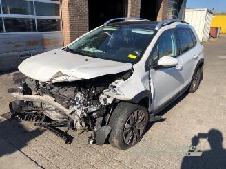 Peugeot 2008 2008 (CU), MPV, 2013 / 2019 1.2 12V e-THP PureTech 110 picture 1