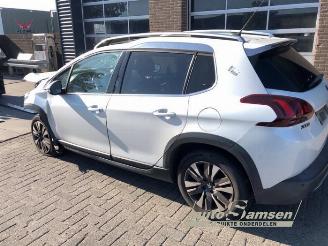 Peugeot 2008 2008 (CU), MPV, 2013 / 2019 1.2 12V e-THP PureTech 110 picture 6