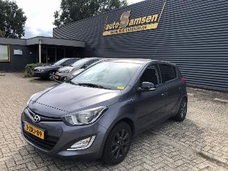 Voiture accidenté Hyundai I-20  2015/4