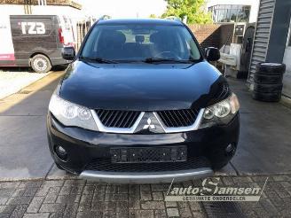 Mitsubishi Outlander Outlander (CW), SUV, 2006 / 2012 2.4 16V Mivec 4x4 picture 2