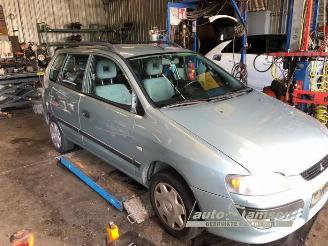 Vrakbiler auto Mitsubishi Space-star Space Star (DG), MPV, 1998 / 2004 1.3 16V 2002/8