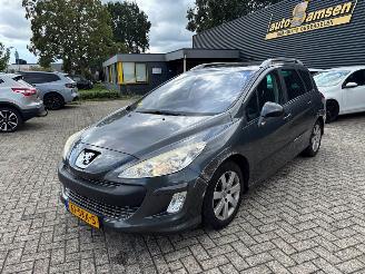 uszkodzony samochody osobowe Peugeot 308  2010/8
