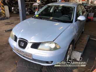 Vrakbiler auto Seat Ibiza Ibiza III (6L1), Hatchback, 2002 / 2009 1.4 16V 75 2002/10