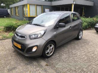 Kia Picanto Picanto (TA), Hatchback, 2011 / 2017 1.0 12V picture 3