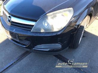 Opel Astra Astra H GTC (L08), Hatchback 3-drs, 2005 / 2011 1.6 16V Twinport picture 2