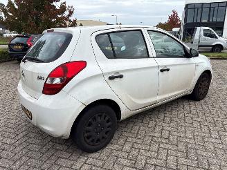 Hyundai I-20  picture 5