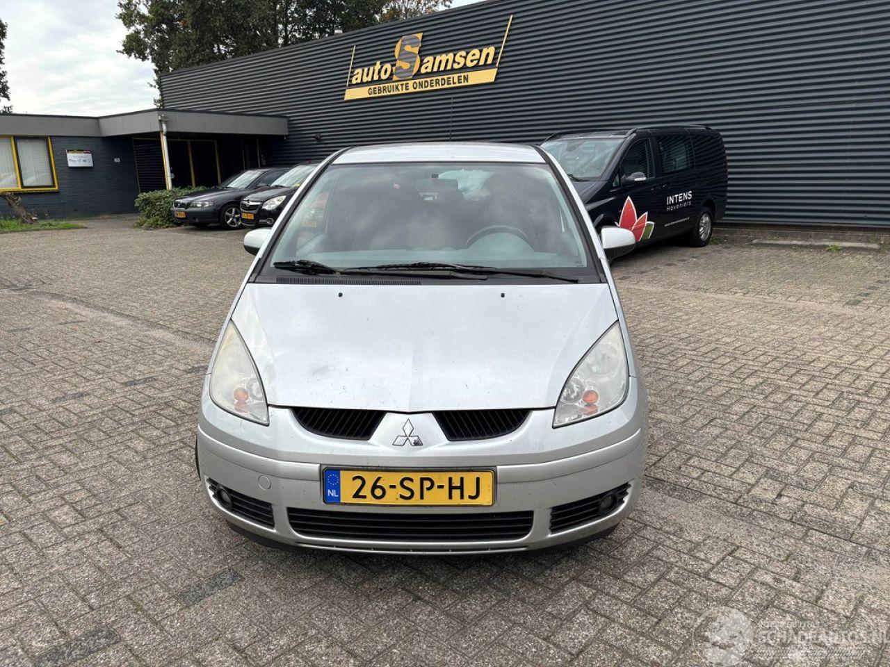 Mitsubishi Colt 