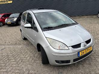 Mitsubishi Colt  picture 3