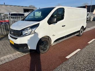 skadebil bedrijf Renault Trafic FIAT TALENTO 2.0MJ 107KW L2H1 LANG AIRCO KLIMA NAVI 2021/8