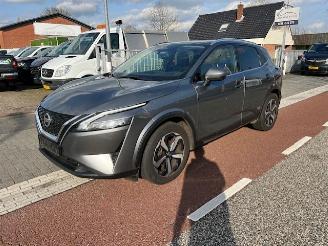 Schadeauto Nissan Qashqai 1.3 MHEV 103kw ACENTA  KLIMA CAM. 2022/3