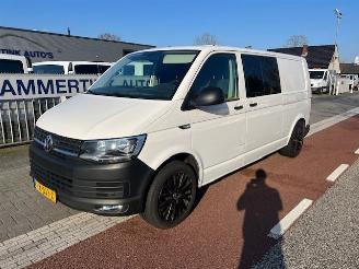 krockskadad bil bedrijf Volkswagen Transporter 2.0 TDI 110KW DC 5P L2H1 LANG AUTOMAAT EURO6 KLIMA 2016/7