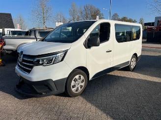 uszkodzony samochody osobowe Renault Trafic 2.0 DCI 110KW PASSENGER 9 PERS.  AUTOMAAT AIRCO KLIMA EURO6 2022/7