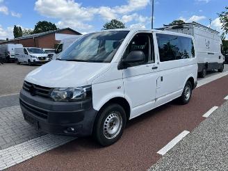Coche accidentado Volkswagen Transporter 2.0 TDI 84KW KOMBI PERSONENBUS BRIEF 8P  KLIMA 2013/9