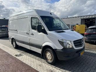 damaged commercial vehicles Mercedes Sprinter 313 CDI 95KW 366 L2H2 EURO6!!! 2015/7