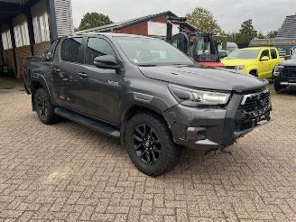 Avarii auto utilitare Toyota Hilux 2.8 D-4D 150KW DOUBLE CAB. AUTOM. KLIMA NAVI CAM. EURO6 2025/2