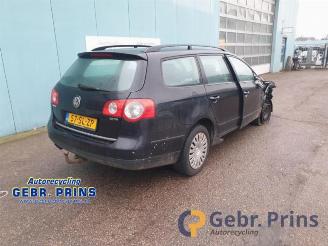 Volkswagen Passat Passat Variant (3C5), Combi, 2005 / 2010 2.0 FSI 16V picture 3