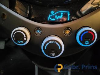 Chevrolet Spark Spark (M300), Hatchback, 2010 1.2 16V picture 9