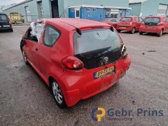 Toyota Aygo Aygo (B10), Hatchback, 2005 / 2014 1.0 12V VVT-i picture 3