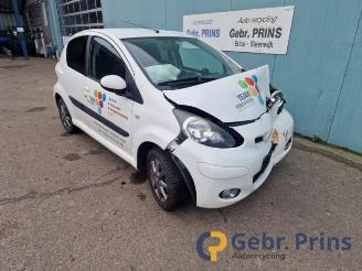 demontáž osobní automobily Toyota Aygo Aygo (B10), Hatchback, 2005 / 2014 1.0 12V VVT-i 2010/12