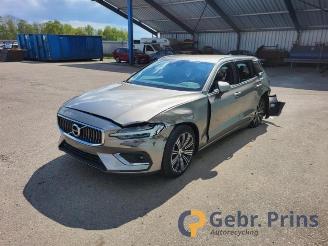 Volvo V-60 V60 II (ZW), Combi, 2018 2.0 B3 16V Mild Hybrid picture 2