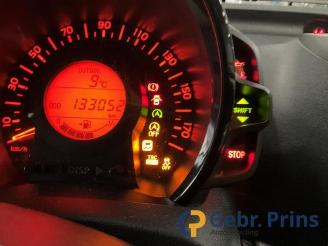 Peugeot 108 108, Hatchback, 2014 1.0 12V picture 7