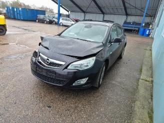 Auto da rottamare Opel Astra Astra J (PC6/PD6/PE6/PF6), Hatchback 5-drs, 2009 / 2015 1.4 16V ecoFLEX 2011/7
