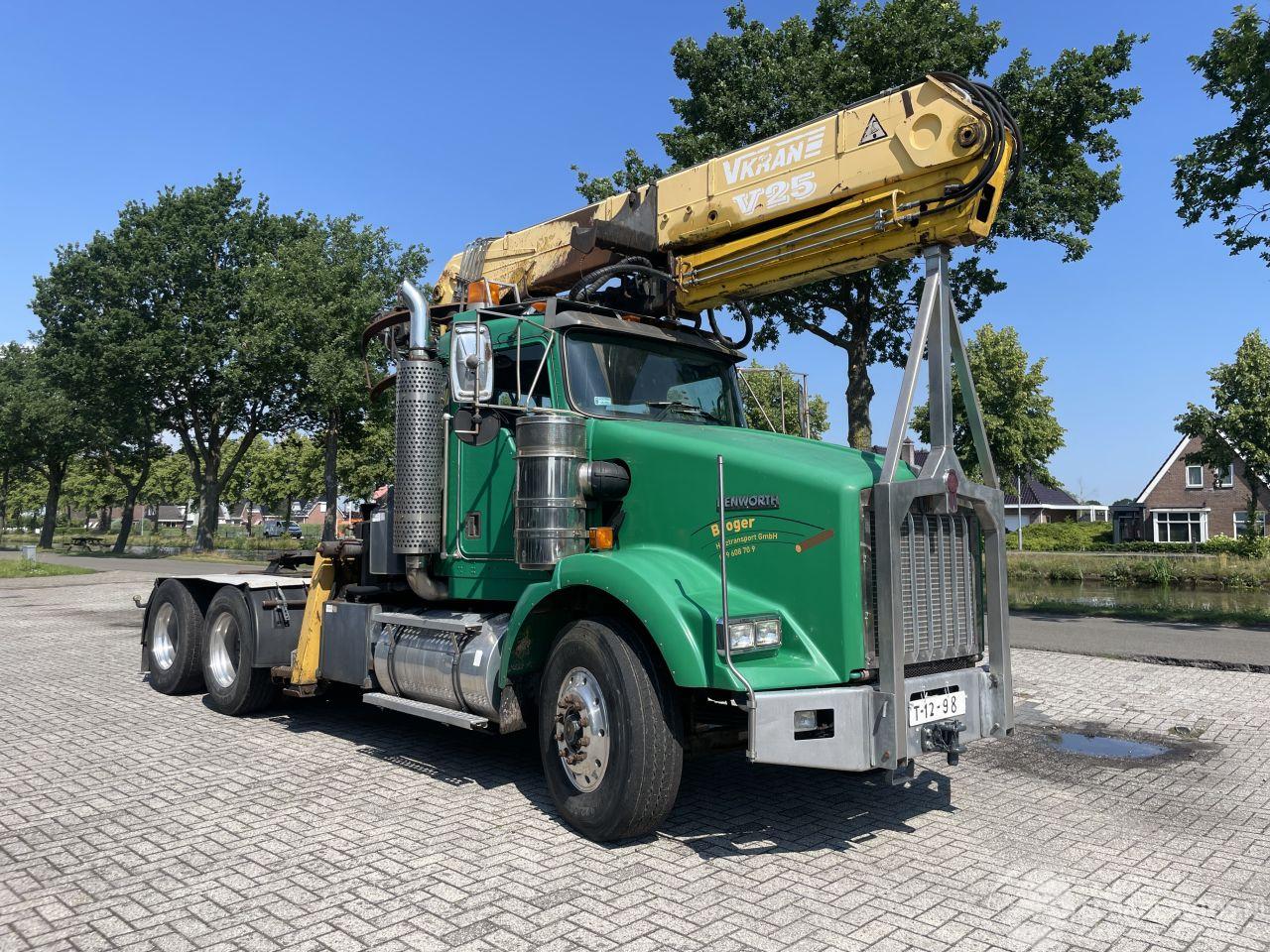 Kenworth T800 houttransport