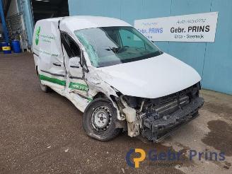 Salvage car Volkswagen Caddy Caddy IV, Van, 2015 2.0 TDI 75 2016/3