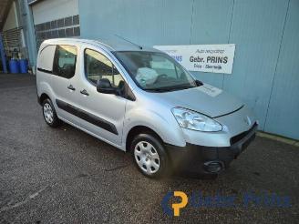 Salvage car Peugeot Partner Partner (GC/GF/GG/GJ/GK), Van, 2008 / 2018 1.6 HDI 90 2013/1