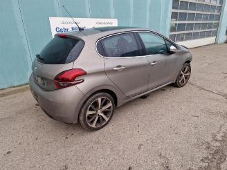 Auto da rottamare Peugeot 208 208 I (CA/CC/CK/CL), Hatchback, 2012 / 2019 1.2 12V e-THP PureTech 110 2015/7