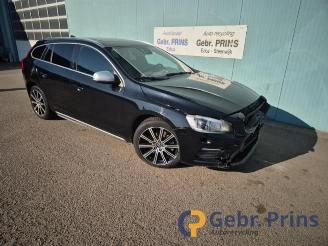 Volvo V-60 V60 I (FW/GW), Combi, 2010 / 2018 2.4 D6 20V AWD Twin Engine Plug-in Hybrid picture 2
