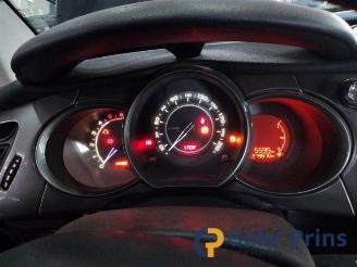 demontáž osobní automobily Citroën C3 C3 (SC), Hatchback 5-drs, 2009 / 2016 1.6 HDi 92 2011/4