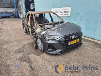 Autoverwertung Audi E-tron E-tron (GEN), SUV, 2018 50 quattro 2021/12