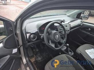 Volkswagen Up! Up! (121), Hatchback, 2011 1.0 12V 60 picture 5