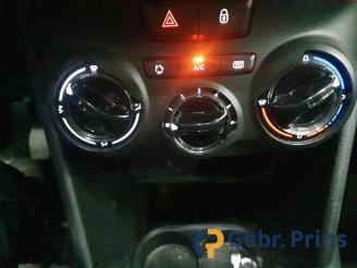 Peugeot 208 208 I (CA/CC/CK/CL), Hatchback, 2012 / 2019 1.6 Blue HDi 100 picture 8