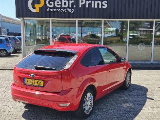 krockskadad bil auto Ford Focus 1.4 16V Hatchback  Benzine 1.388cc 59kW (80pk) 2008/5