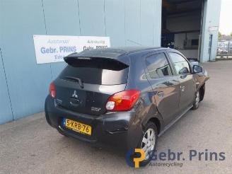 Salvage car Mitsubishi Space-star Space Star (A0), Hatchback, 2012 1.0 12V 2013/6