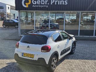 Avarii autoturisme Citroën C3 1.2 Vti 12V PureTech Hatchback  Benzine 1.199cc 61kW (83pk) 2020/2