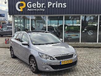Schadeauto Peugeot 308 1.6 BlueHDi 120 Combi/o 4Dr Diesel 1.560cc 88kW (120pk) FWD 2015/12