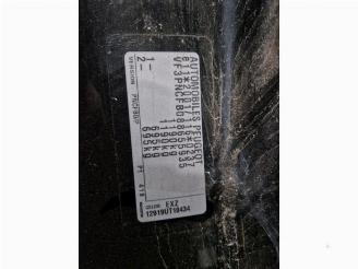 Salvage car Peugeot 107 107, Hatchback, 2005 / 2014 1.0 12V 2012/4